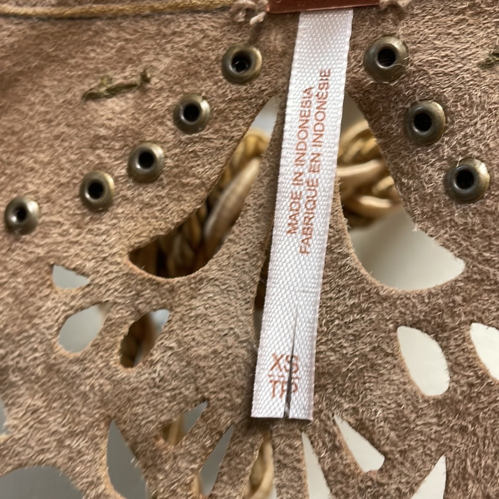 New Women’s Bali Star Studded Suede Top By Free People!!🔥🔥🔥 - Picture 13 of 13